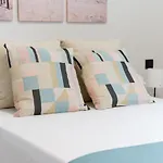 Brand New Downtown Apartment